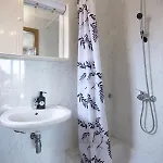Lonzor 3* سيلتسي