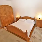 Lonzor 3*