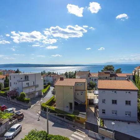 Guest house Lonzor Selce